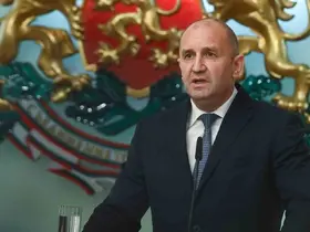 Bulgaristan Cumhurbaşkanı Radev istifa etti
