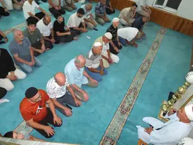 Burhaniye’de Mevlit Kandilinde camiler doldu
