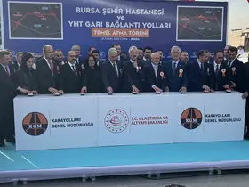 Bursa Şehir Hastanesi ve YHT Garı bağlantı yollarının temeli atıldı
