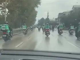 Bursa’da yüzlerce motokurye, vefat eden arkadaşları için konvoy yaptı
