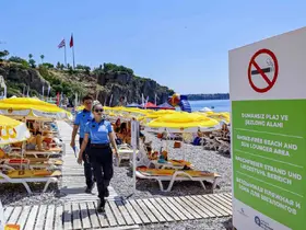 Büyükşehir zabıtasından ’Dumansız plaj’ uygulaması denetimi
