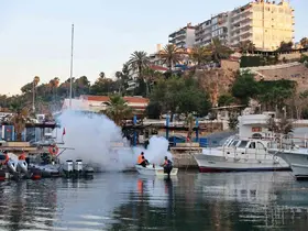 Büyükşehir’den vektörle mücadeleye denizden müdahale
