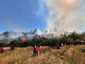 Büyükşehir’in dağıttığı yangın tankerleri görevde
