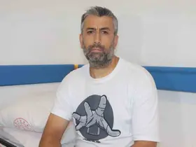 Çalıştığı hastanede kalbi durdu, mesai arkadaşları hayata döndürdü
