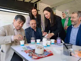 Cam atıklar değerleniyor, kavanozlar mum oluyor
