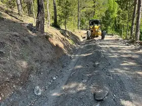 Çameli Yaylapınar Mahallesi’nde asfalt öncesi hazırlıklar devam ediyor
