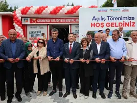 Çekmeköy’de 2’nci sosyal market açıldı
