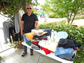 Çeşmeli muhtardan örnek dayanışma
