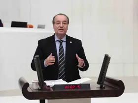 Cevdet Akay’dan Bakan Tekin’e Karabük’teki eğitim sorunlarına ilişkin soru yağmuru
