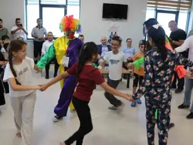 Ceylanpınar’da bir oyuncak, bir şifa projesiyle çocukların yüzü güldü
