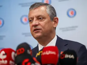 CHP Genel Başkanı Özel: "4 Mayıs tarihinden itibaren tam kadro sahadayız"