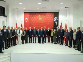 CHP Genel Başkanı Özel: "Cumhurbaşkanlığı Aday Ofisimizin temel gündemi, ekonomik ve sosyal krizdir"
