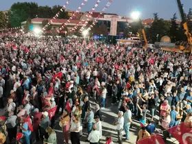 CHP Genel Başkanı Özel, Kırşehir’deki mitingde konuştu
