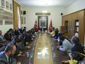 CHP Grup Başkanı Özel’den "yeni parti" iddialarına cevap
