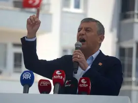 CHP Grup Başkanı Özgür Özel: "Gerekirse bu başı vereceğim ama onlara baş eğmeyeceğim"
