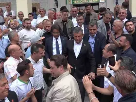 CHP Grup Başkanı Özgür Özel vatandaşlara seslendi
