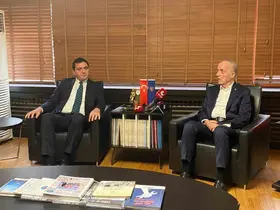 CHP heyetinden TÜRK-İŞ’e ziyaret
