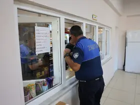 Çivril Belediyesi öğrencilerin sağlığını korumak için kantin denetimlerini sürdürüyor
