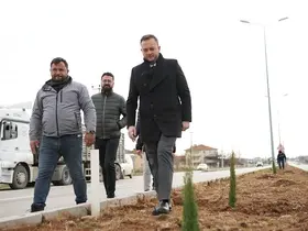 Çivril’de peyzaj çalışmaları devam ediyor
