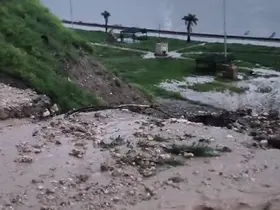 Cizre’de heyelan yolu kapattı, çok sayıda araç ve vatandaş mahsur kaldı
