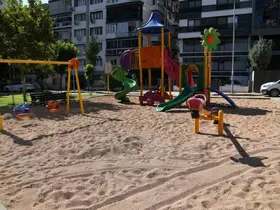Çocuk parklarında zeytin çekirdeği dönemi

