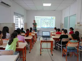 Çocuklara güvenli internet eğitimi verildi
