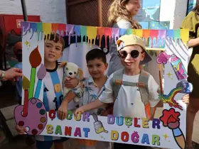 Çocukların renkli dünyası sergiye taşındı
