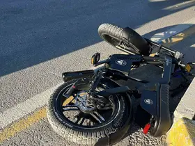 Çorum’da minibüsün çarptığı elektrikli bisikletli çocuk yaralandı

