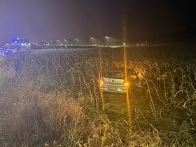 Çorum’da otomobil tarlaya uçtu: 2 yaralı
