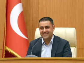 Çukurova Belediyesinden işçilerine 75 bin TL’lik ödeme
