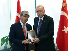 Cumhurbaşkanı Erdoğan, Doktor Patrick Soon-Shiong’u kabul etti
