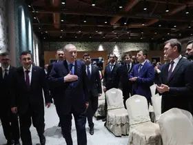 Cumhurbaşkanı Erdoğan: "İmalatçı ihracatçılarımızda vergiyi yüzde 9’a indiriyoruz"
