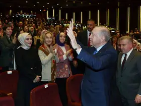 Cumhurbaşkanı Erdoğan: "Kadına el kaldıranın eli de, vicdanı da kararmıştır"
