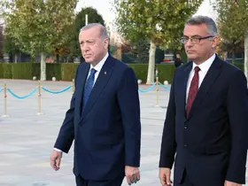 Cumhurbaşkanı Erdoğan, KKTC Cumhurbaşkanı Erhürman’ı resmi törenle karşıladı
