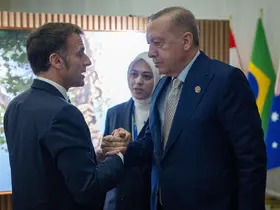 Cumhurbaşkanı Erdoğan, Macron ile görüştü