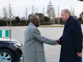 Cumhurbaşkanı Erdoğan, Nijerya Cumhurbaşkanı Tinubu’yu törenle karşıladı
