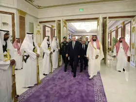 Cumhurbaşkanı Erdoğan, Suudi Arabistan Veliaht Prensi Selman ile görüştü
