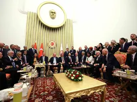 Cumhurbaşkanı Erdoğan, TBMM’de parti lideriyle buluştu
