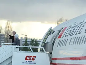 Cumhurbaşkanı Erdoğan, Türkmenistan'a gitti