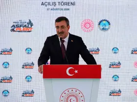 Cumhurbaşkanı Yardımcısı Yılmaz: "Terörsüz Türkiye ve terörsüz bölge vizyonu ülkemizin yatırım ikliminin önündeki engelleri kaldıracak"
