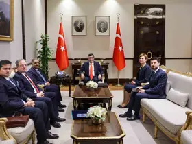 Cumhurbaşkanı Yardımcısı Yılmaz: "Türkiye olarak D-8’in etkinliğini artıracak bu dönüşüm sürecine samimi ve güçlü destek vermeye devam edeceğiz"
