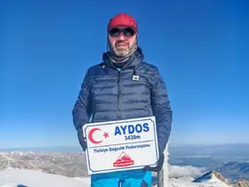 Dağcılar Aydos Dağı zirvesinde buluştu
