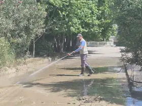 Davutlar’ın sokaklarında bayram temizliği
