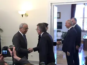 DEM Parti AK Parti’yi ziyaret etti
