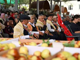 Demirci’de 1. Hünnap Festivali düzenlendi
