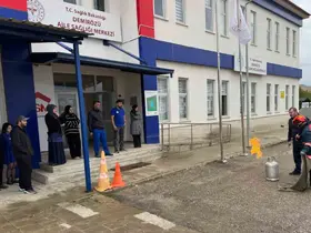 Demirözü’nde sağlık personeline yangın eğitimi verildi
