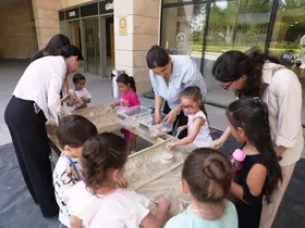 Denizli Büyükşehirden miniklere bilim, tarih ve trafik eğitimi
