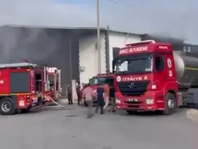 Denizli’de iş yeri yangını
