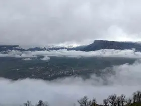 Derecik’te sisli manzara mest etti
