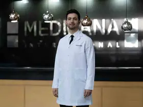 Dermatoloji uzmanından uyarı: "Güneşin sağlıklı bir dozu yok"
